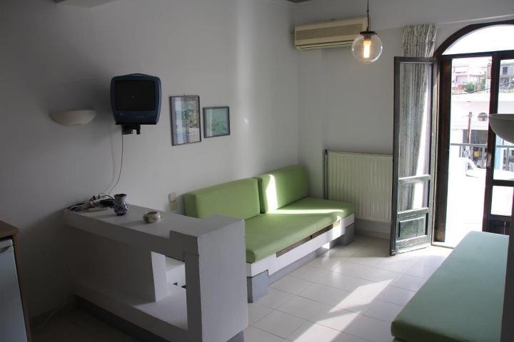 Skala Apartments Agia Marina  Ngoại thất bức ảnh