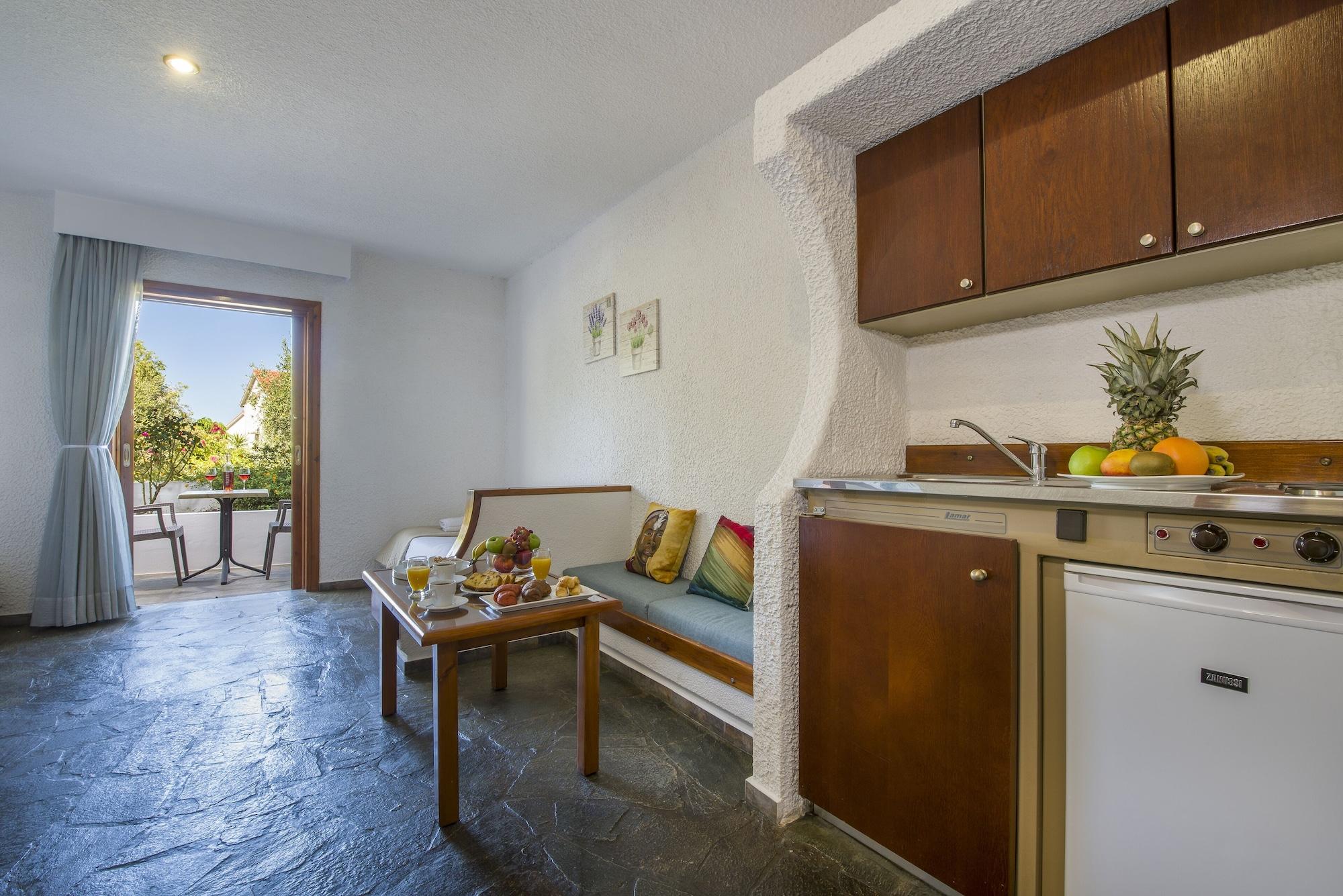 Skala Apartments Agia Marina  Ngoại thất bức ảnh