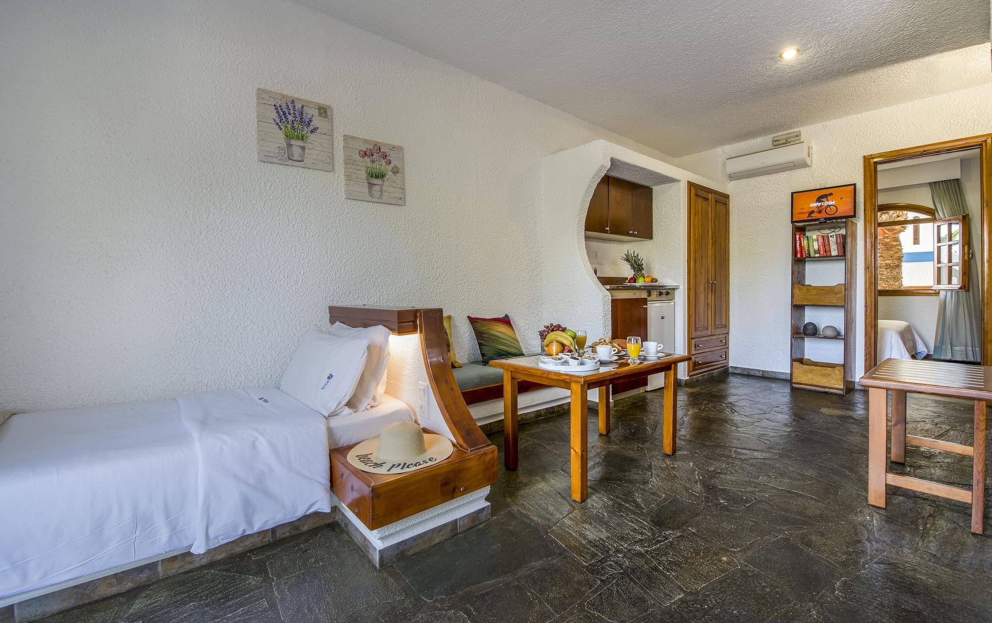 Skala Apartments Agia Marina  Ngoại thất bức ảnh